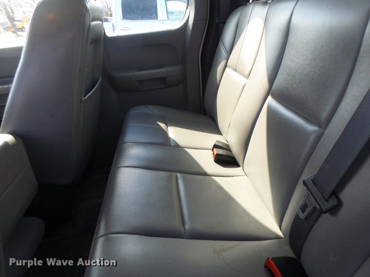 image for item DC4420 2007 Chevrolet Silverado 1500 Ext. Cab pickup truck