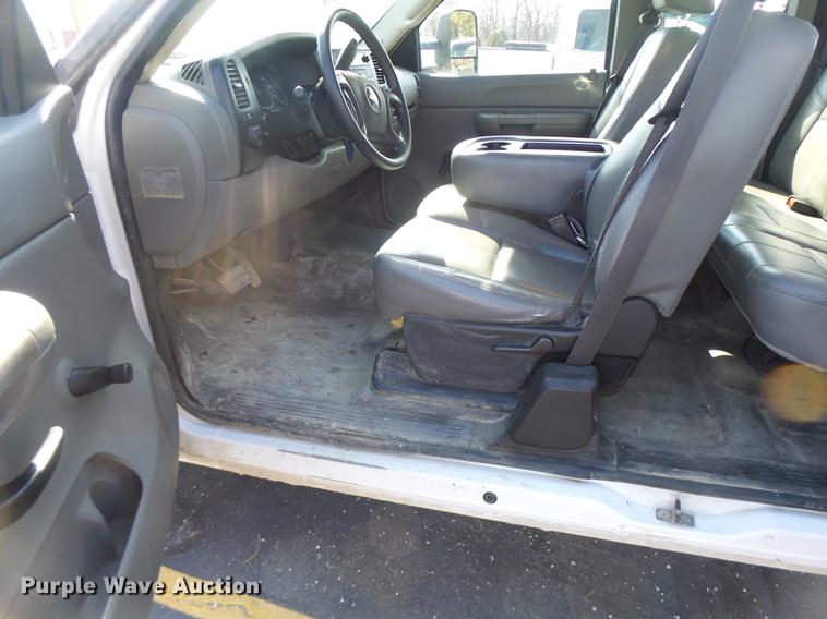 image for item DC4420 2007 Chevrolet Silverado 1500 Ext. Cab pickup truck