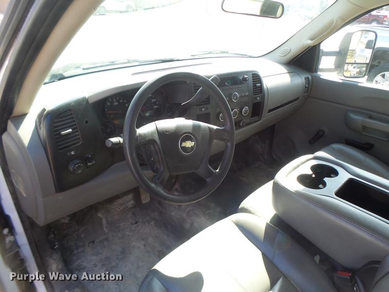 image for item DC4420 2007 Chevrolet Silverado 1500 Ext. Cab pickup truck