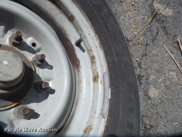 image for item DC4421 2009 Ford E350 Extended van