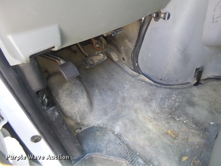 image for item DC4421 2009 Ford E350 Extended van