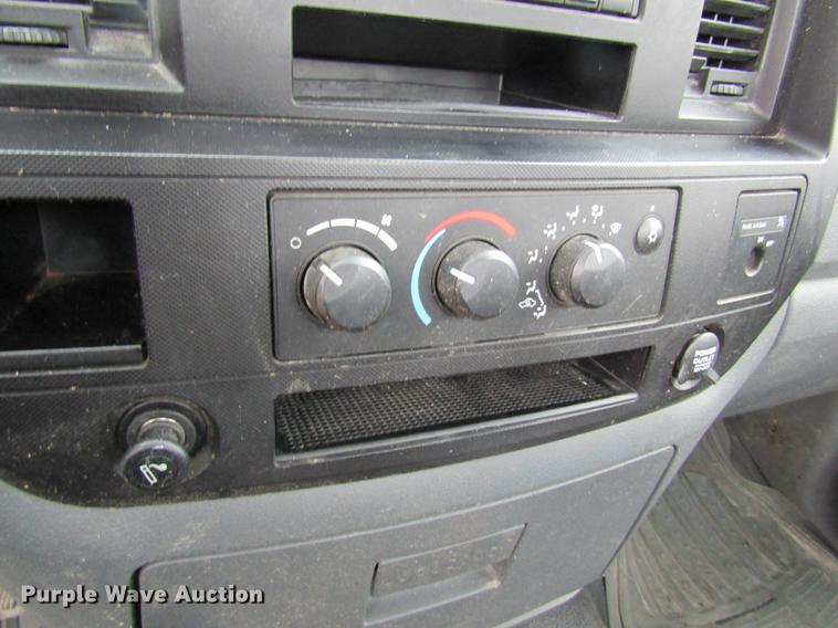 image for item DC4448 2007 Dodge Ram 2500 pickup truck