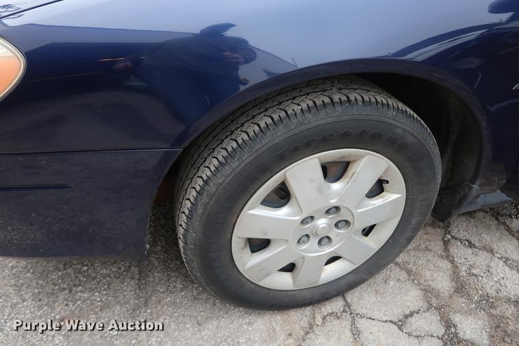 image for item DD5458 2001 Ford Taurus LX