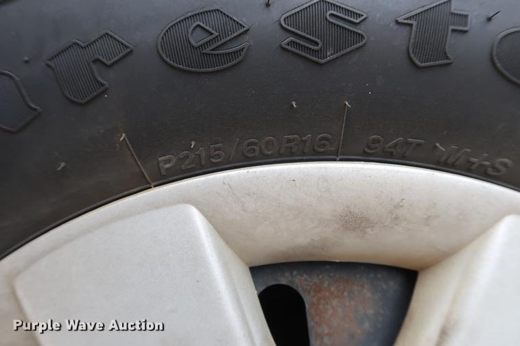 image for item DD5458 2001 Ford Taurus LX