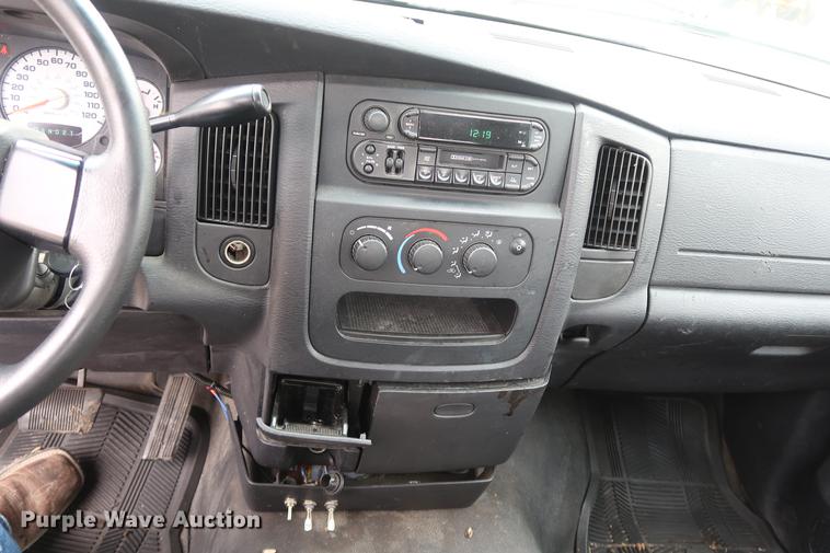 image for item DD5459 2004 Dodge Ram 2500 Quad Cab pickup truck cab and chassis