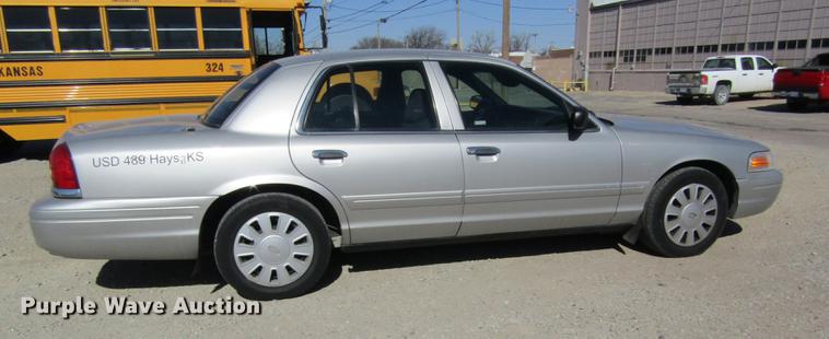 image for item DD8738 2008 Ford Crown Victoria Police Interceptor