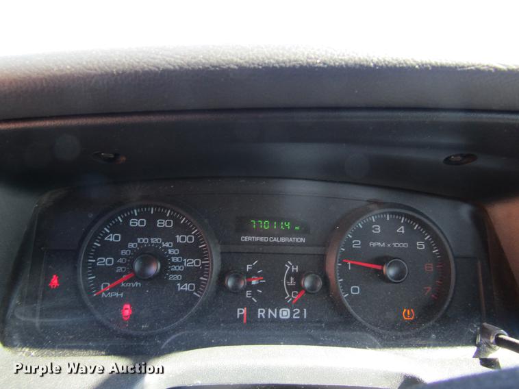 image for item DD8738 2008 Ford Crown Victoria Police Interceptor