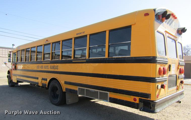 image for item DD8739 1997 International 3800 school bus