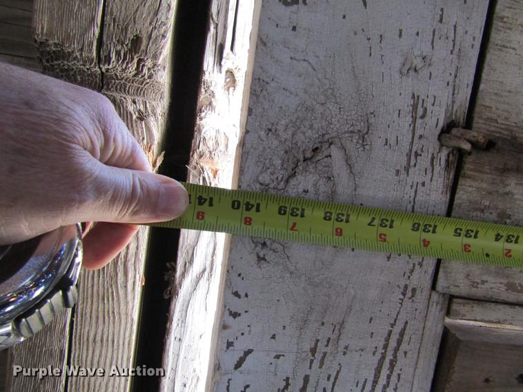 image for item DD8741 (8) barn doors