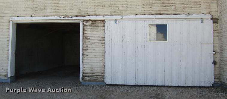 image for item DD8741 (8) barn doors