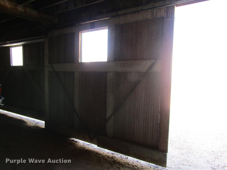 image for item DD8741 (8) barn doors