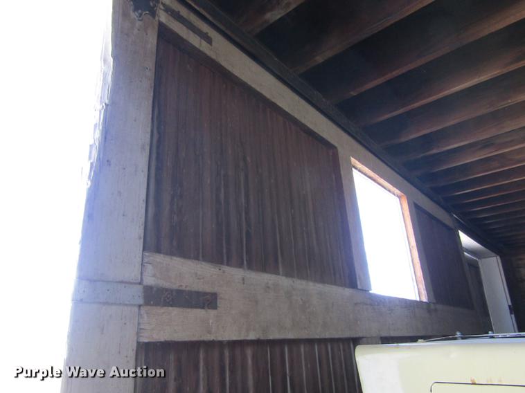 image for item DD8741 (8) barn doors