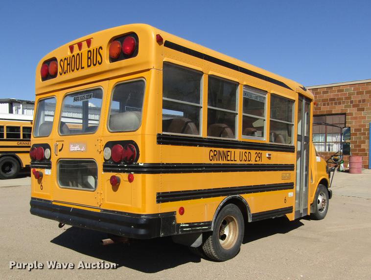 image for item DD8742 1998 GMC Savana G3500 Cargo school bus