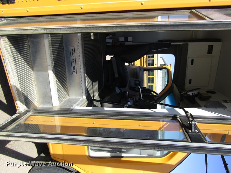 image for item DD8742 1998 GMC Savana G3500 Cargo school bus