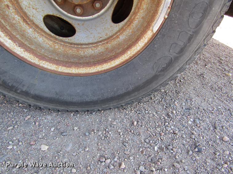 image for item DD8742 1998 GMC Savana G3500 Cargo school bus