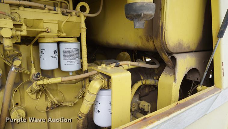 image for item DE3096 1993 Galion Dresser 850 motor grader