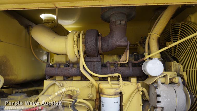 image for item DE3096 1993 Galion Dresser 850 motor grader