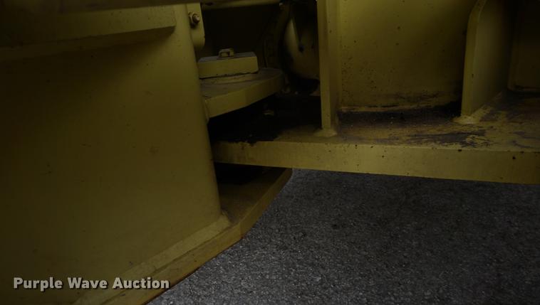 image for item DE3096 1993 Galion Dresser 850 motor grader