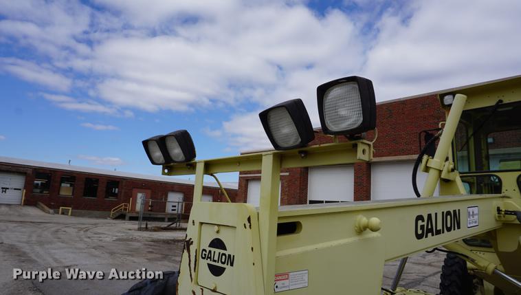 image for item DE3096 1993 Galion Dresser 850 motor grader