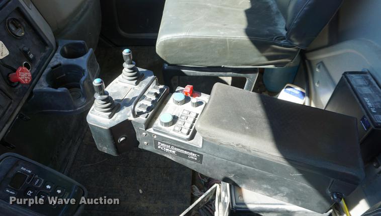 image for item DE3101 2008 International 7400 dump truck