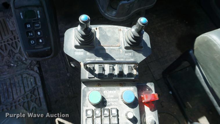 image for item DE3101 2008 International 7400 dump truck