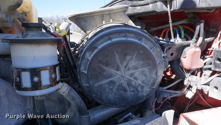 image for item DE3101 2008 International 7400 dump truck