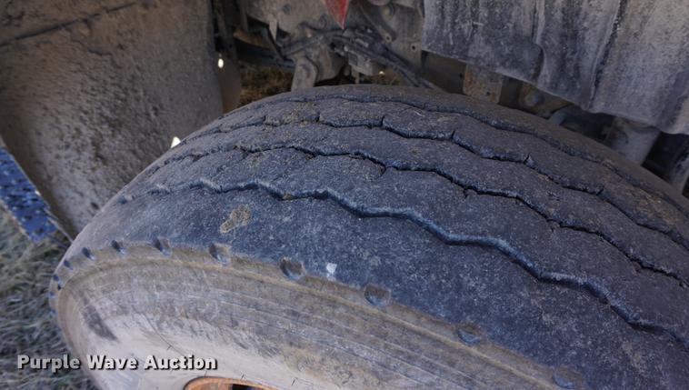 image for item DE3101 2008 International 7400 dump truck