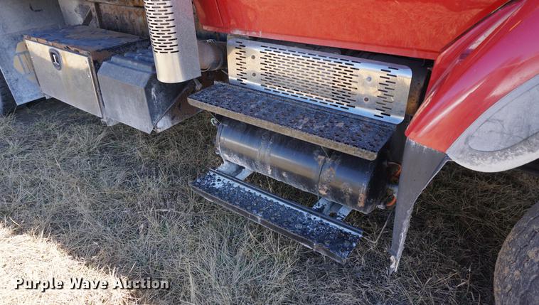 image for item DE3101 2008 International 7400 dump truck