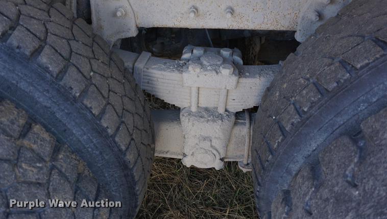 image for item DE3101 2008 International 7400 dump truck