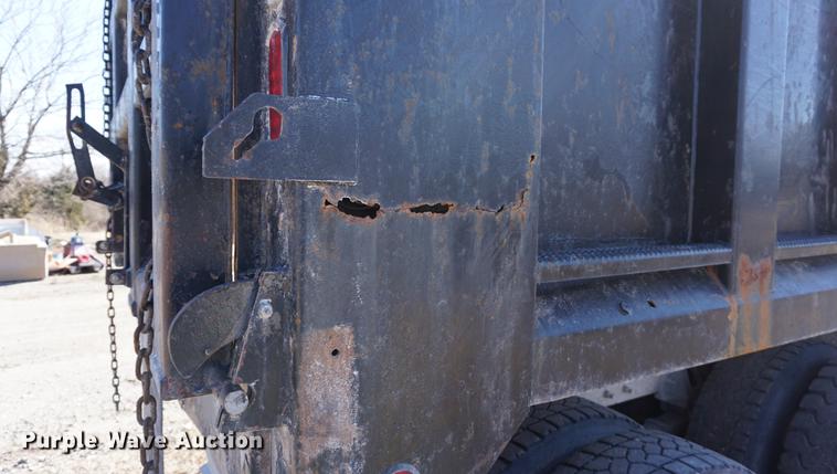 image for item DE3101 2008 International 7400 dump truck