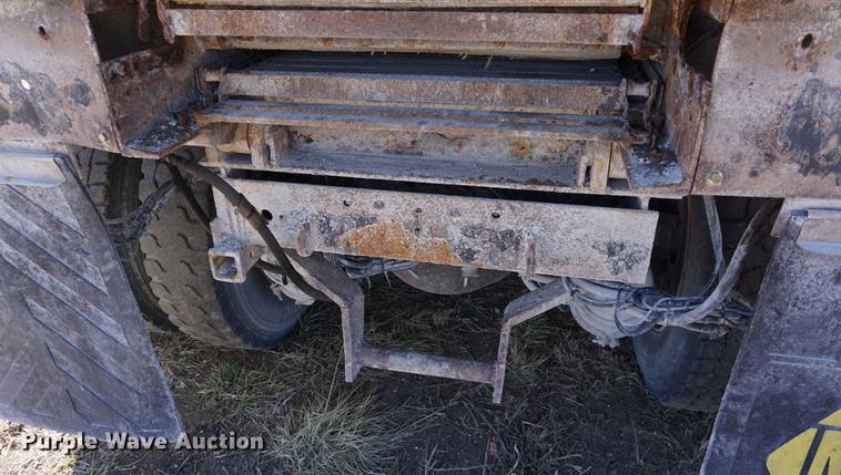 image for item DE3101 2008 International 7400 dump truck