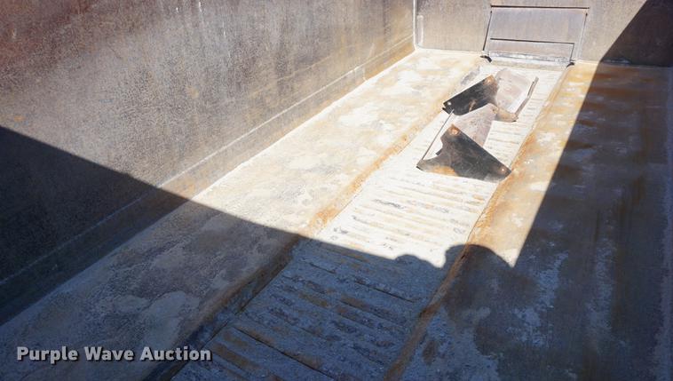 image for item DE3101 2008 International 7400 dump truck