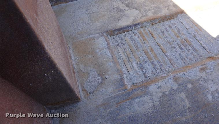 image for item DE3101 2008 International 7400 dump truck