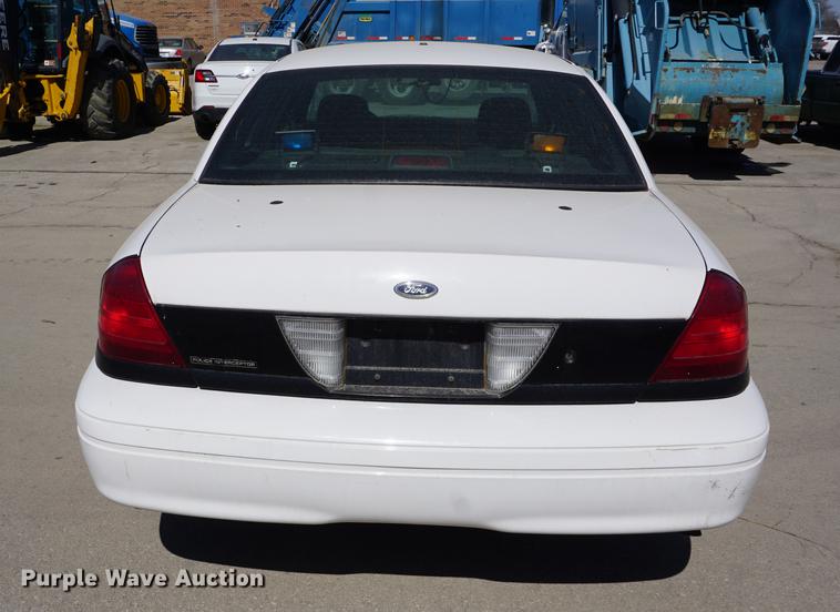 image for item DE3169 2008 Ford Crown Victoria Police Interceptor