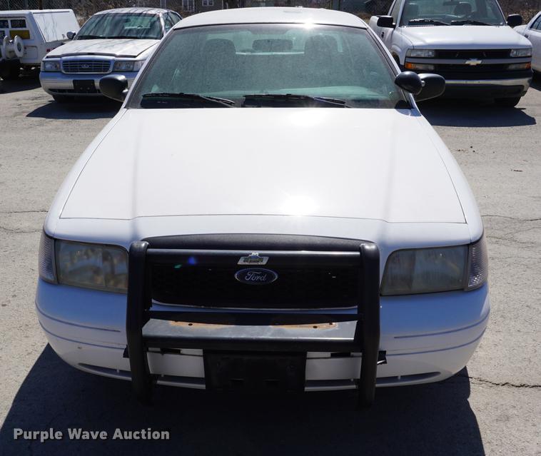 image for item DE3171 2008 Ford Crown Victoria Police Interceptor