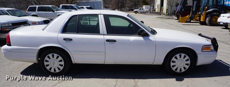 image for item DE3171 2008 Ford Crown Victoria Police Interceptor