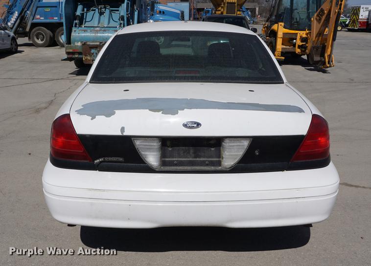 image for item DE3171 2008 Ford Crown Victoria Police Interceptor