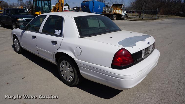 image for item DE3171 2008 Ford Crown Victoria Police Interceptor