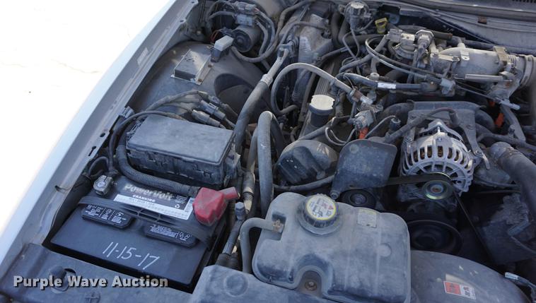 image for item DE3172 2003 Ford Crown Victoria Police Interceptor