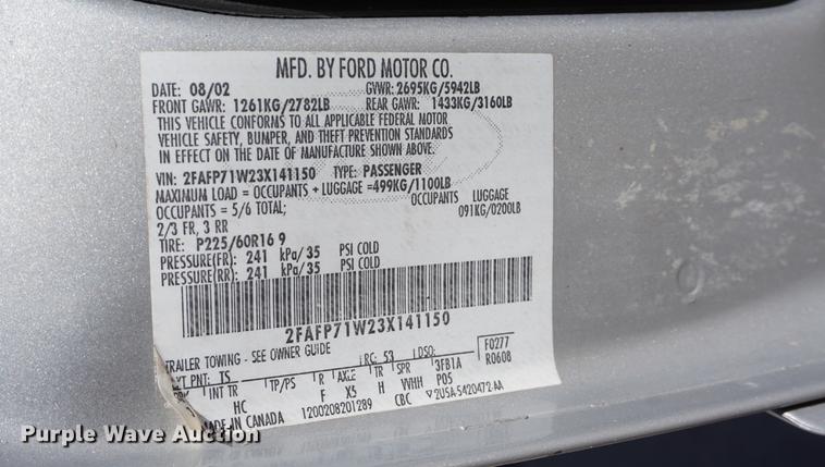 image for item DE3172 2003 Ford Crown Victoria Police Interceptor