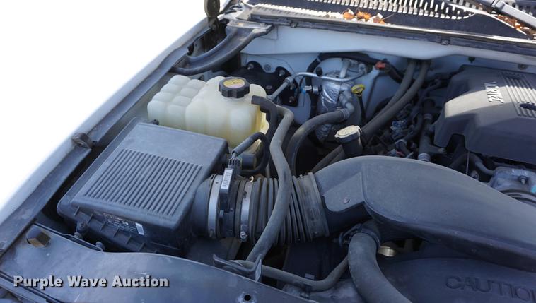 image for item DE3173 2000 Chevrolet Silverado 1500 pickup truck