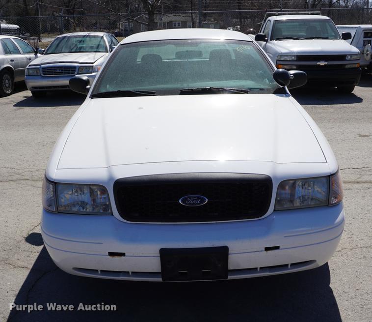 image for item DE3174 2009 Ford Crown Victoria Police Interceptor