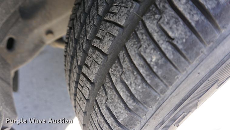 image for item DE3175 2002 Ford Crown Victoria Police Interceptor