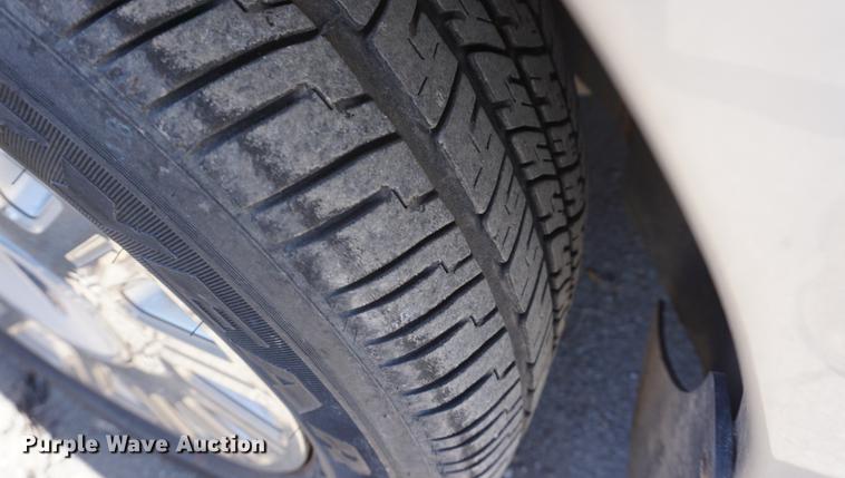 image for item DE3176 2004 Ford Crown Victoria Police Interceptor