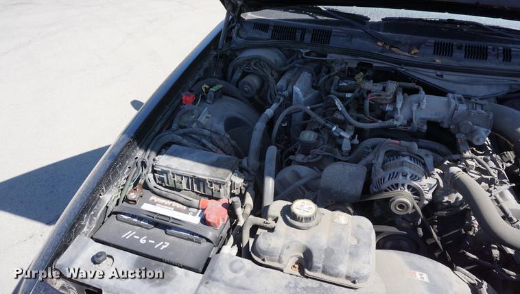 image for item DE3177 2005 Ford Crown Victoria Police Interceptor