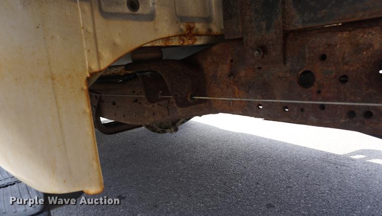 image for item DE3190 2003 Ford F350 pickup truck