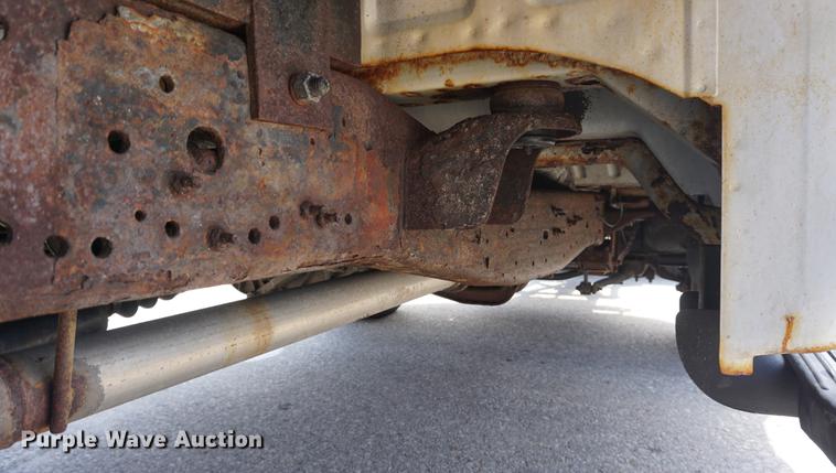 image for item DE3190 2003 Ford F350 pickup truck