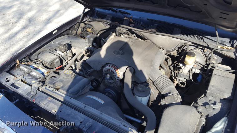 image for item DF3581 1999 Ford Crown Victoria Police Interceptor