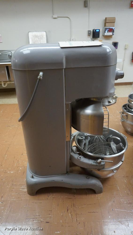 image for item DN9294 Hobart H-600-T mixer