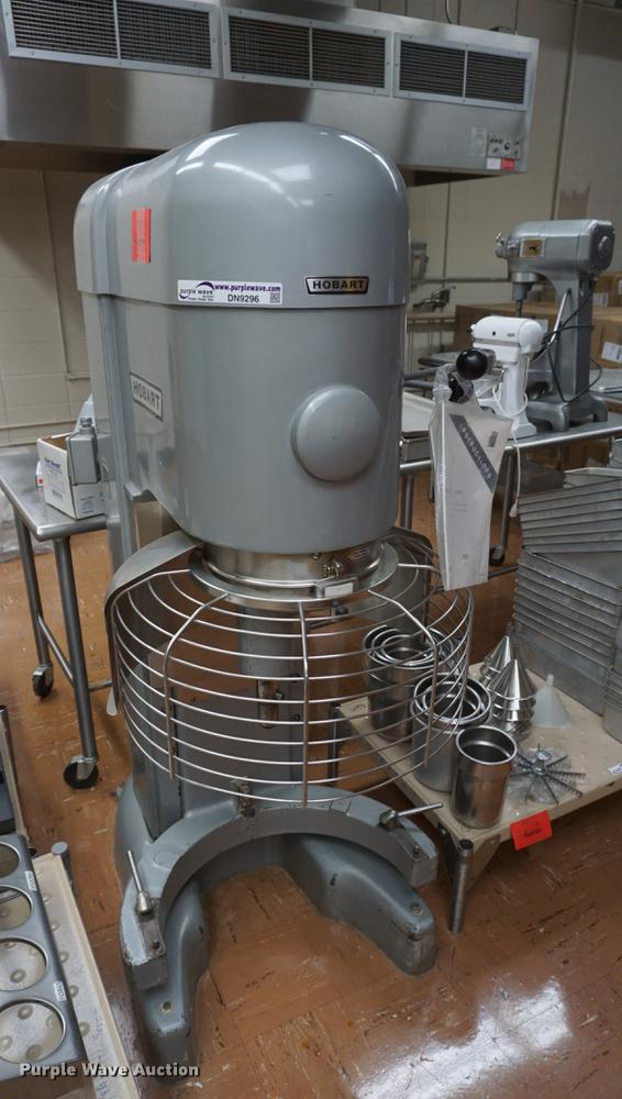 image for item DN9296 Hobart mixer